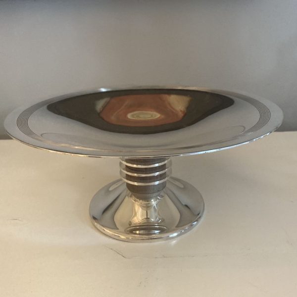 coupe sur pied art déco
