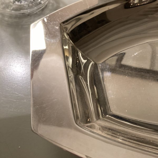Plat ovale ou légumier ou corbeille
