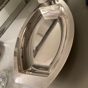 Plat ovale ou légumier ou corbeille