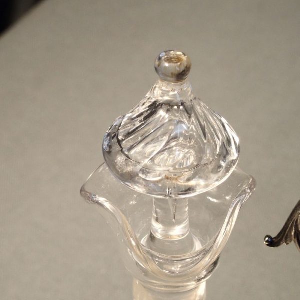 Huilier-vinaigrier de style Napoléon III en argent