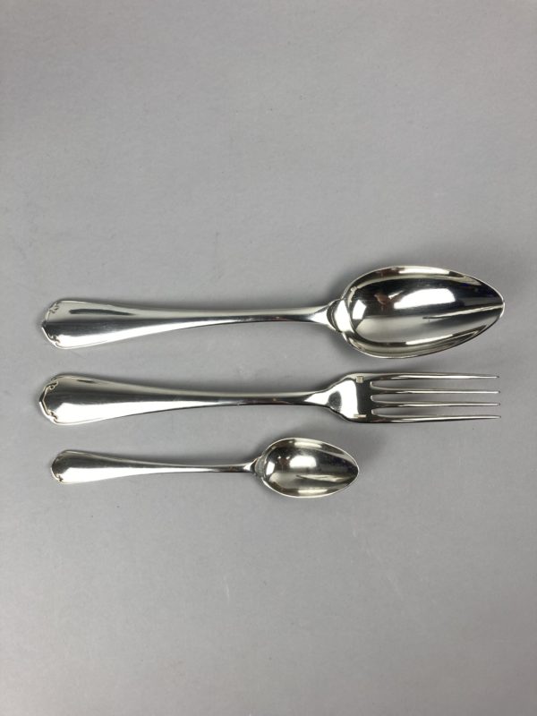 Ménagère 37 pièces modèle TOKIO Christofle