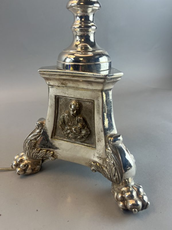 Paire de lampes tripode en bronze argenté – Image 8