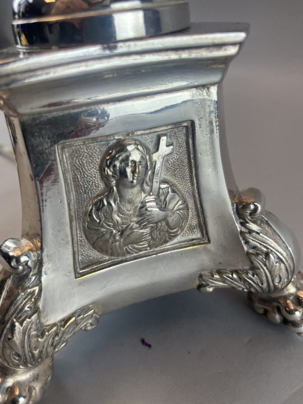 Paire de lampes tripode en bronze argenté – Image 5